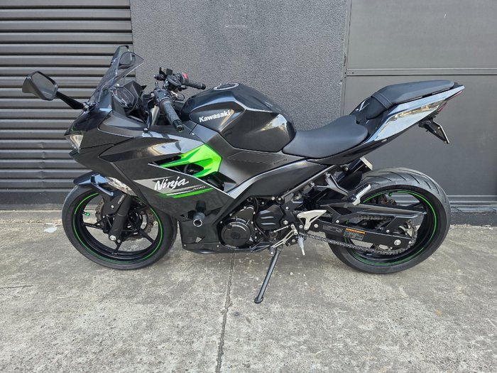 2023 Kawasaki NINJA 400 GREY