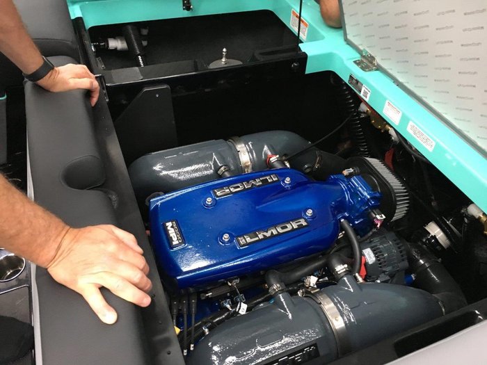 2019 MasterCraft XT21