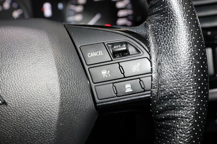 2020 Mitsubishi Outlander LS