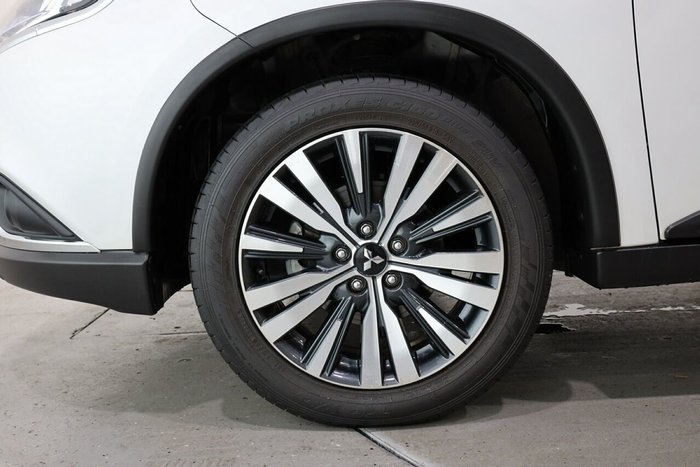 2020 Mitsubishi Outlander LS