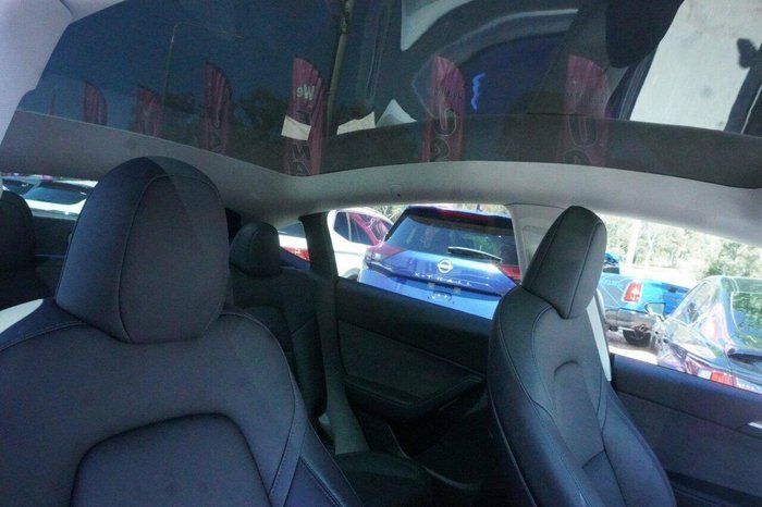 2022 Tesla Model Y Rear-Wheel Drive