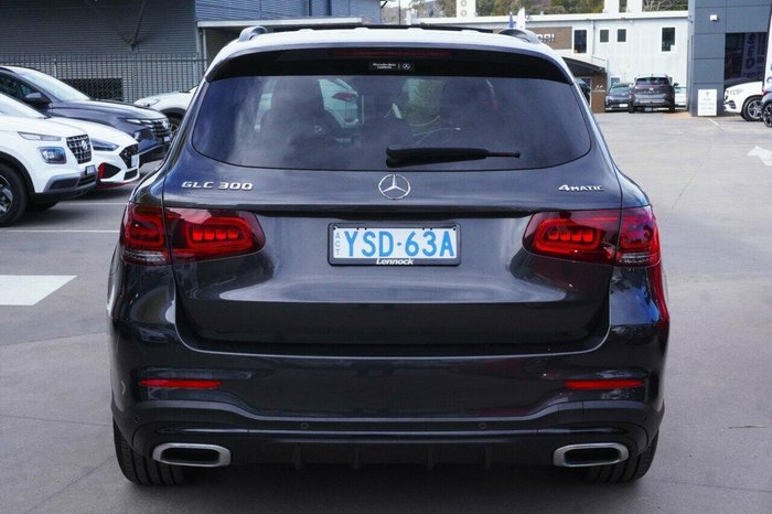 2021 Mercedes-Benz GLC-Class GLC300