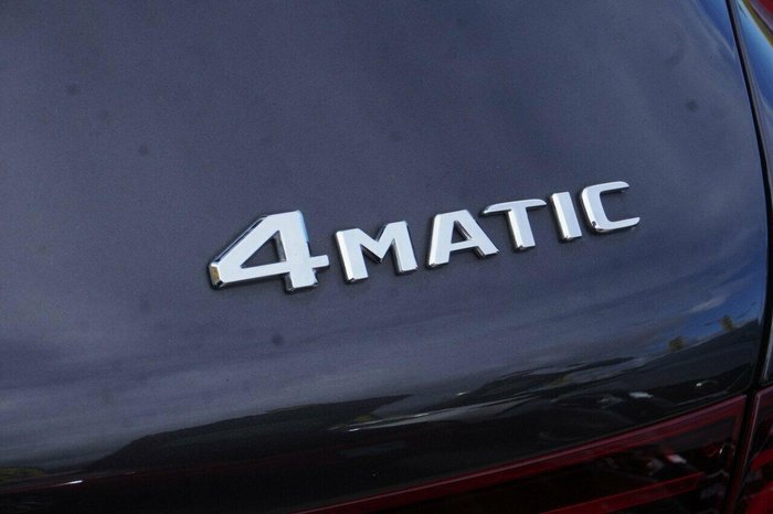 2021 Mercedes-Benz GLC-Class GLC300