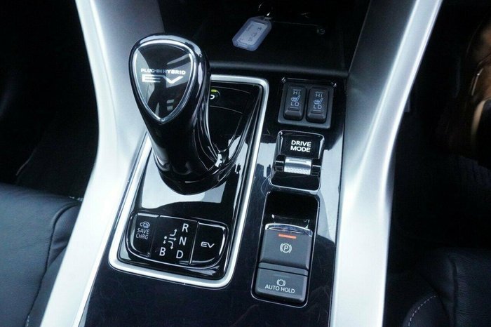 2021 Mitsubishi Eclipse Cross PHEV Exceed