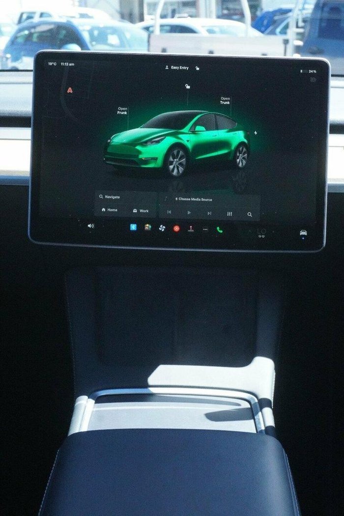 2023 Tesla Model Y Rear-Wheel Drive