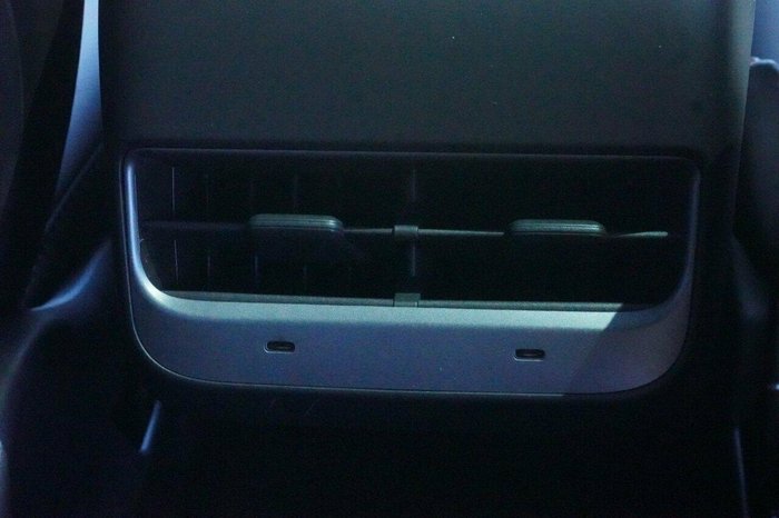 2023 Tesla Model Y Rear-Wheel Drive