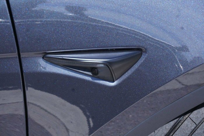 2023 Tesla Model Y Rear-Wheel Drive