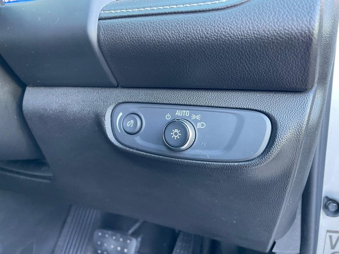 2019 Holden Acadia LT