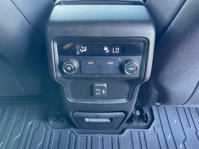 2019 Holden Acadia LT