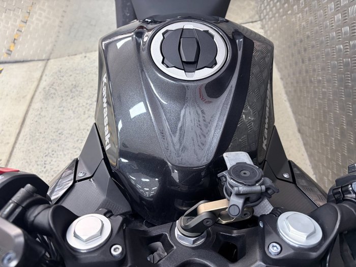 2022 Kawasaki NINJA 400 BLACK