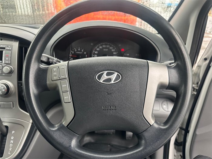 2013 HYUNDAI iMAX