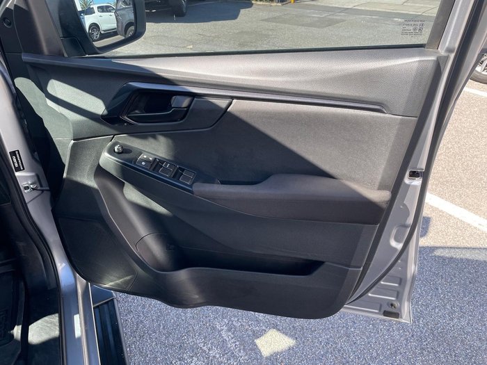 2024 Isuzu D-MAX X-RIDER