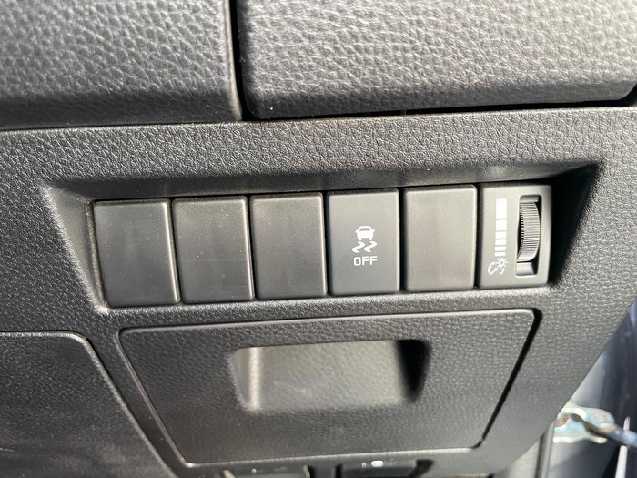 2024 Isuzu D-MAX X-RIDER