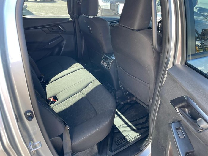 2024 Isuzu D-MAX X-RIDER