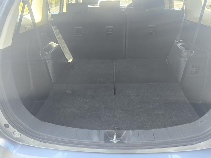 2020 Mitsubishi Outlander ES