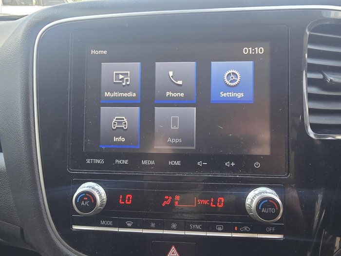 2020 Mitsubishi Outlander ES