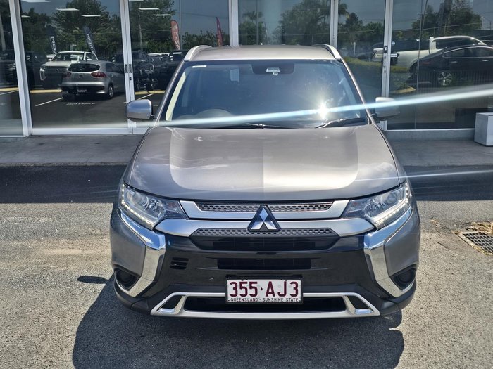 2020 Mitsubishi Outlander ES