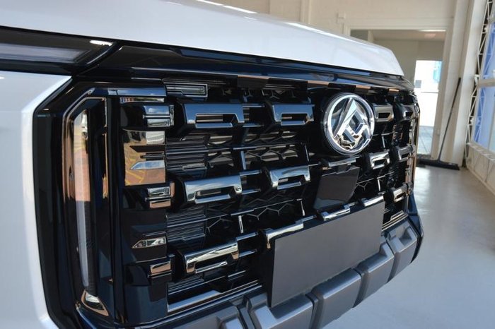 2025 LDV D90 Executive