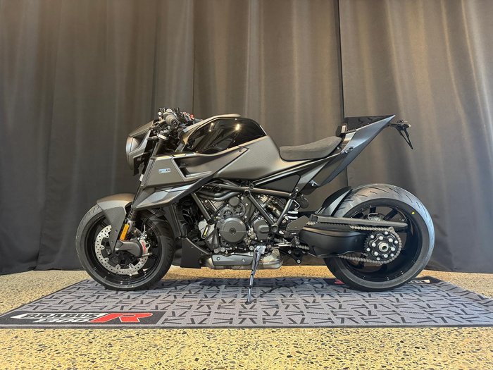 2024 Brabus 1300 R Edition 23