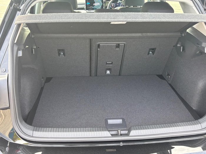 2025 Volkswagen Golf 110TSI Life