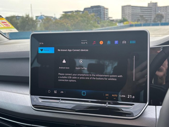 2025 Volkswagen Golf 110TSI Life