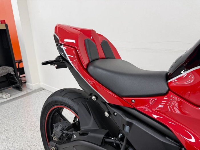 2024 Kawasaki NINJA 650L Red