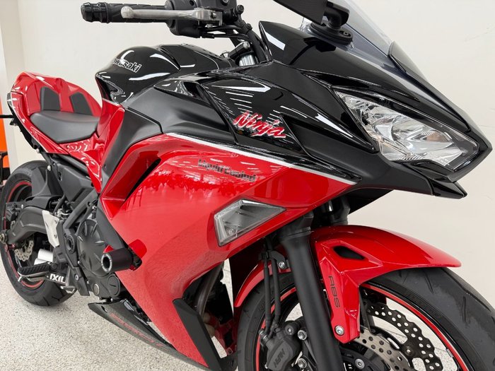 2024 Kawasaki NINJA 650L Red