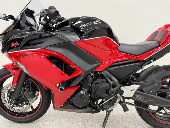 2024 Kawasaki NINJA 650L Red