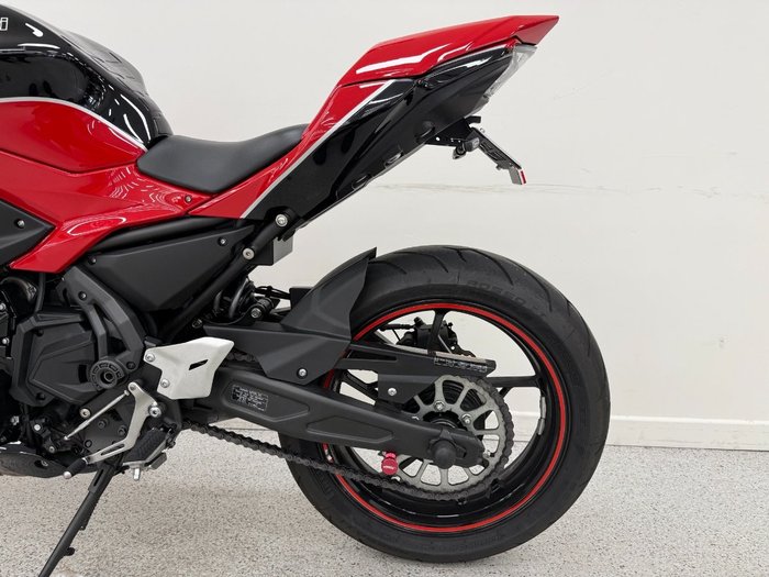 2024 Kawasaki NINJA 650L Red