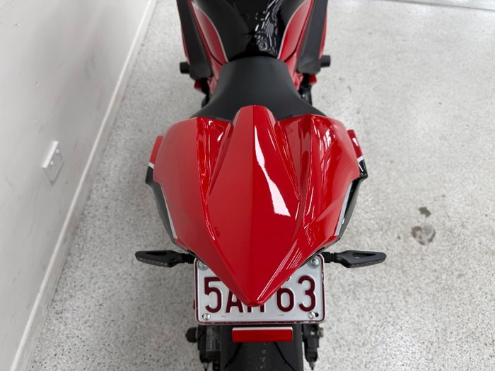 2024 Kawasaki NINJA 650L Red