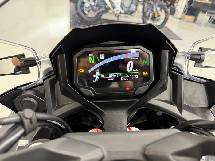 2024 Kawasaki NINJA 650L Red