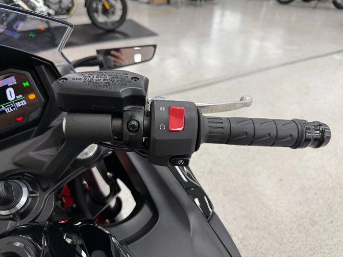 2024 Kawasaki NINJA 650L Red