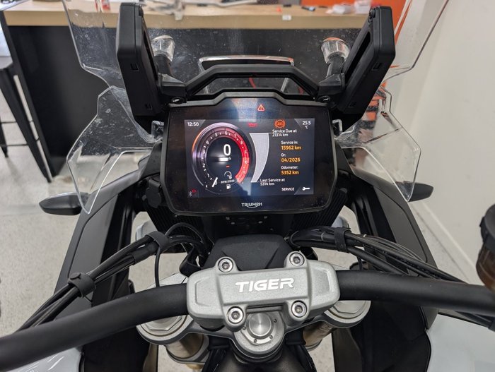 2022 Triumph TIGER 1200 RALLY PRO SILVER ICE