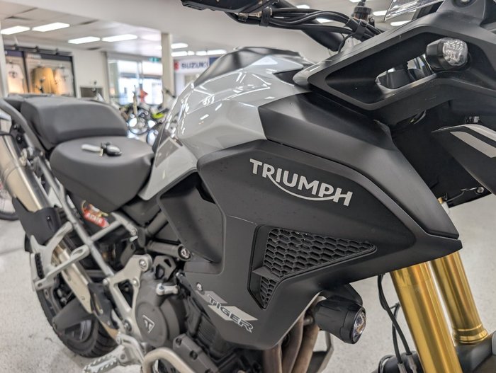 2022 Triumph TIGER 1200 RALLY PRO SILVER ICE