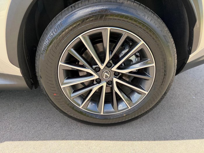 2024 Lexus NX 350h Luxury