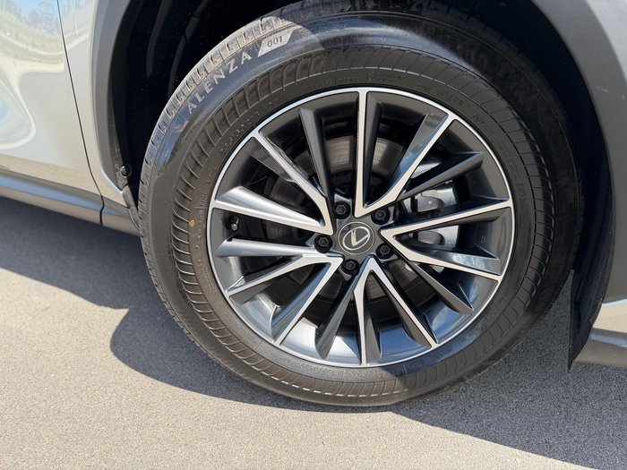 2024 Lexus NX 350h Luxury