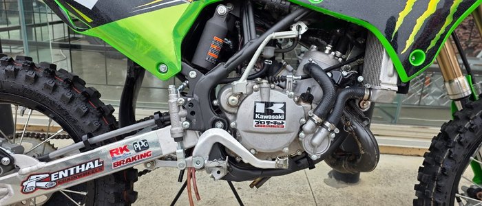 2025 Kawasaki 2025 Kawasaki 112CC KX112 (KX112ASFNN) Motocross GREEN