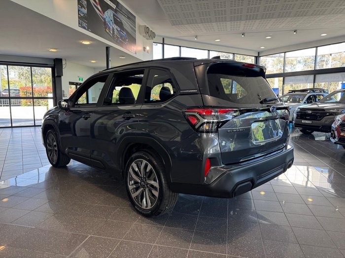 2025 Subaru Forester Hybrid Touring