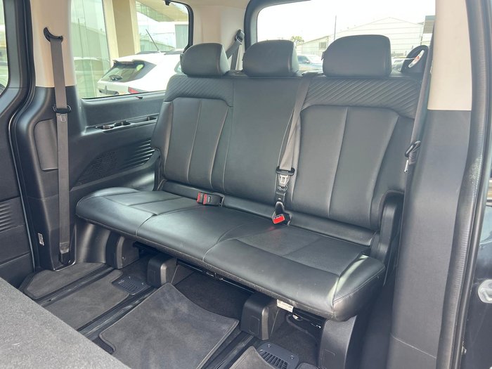 2021 Hyundai STARIA Elite