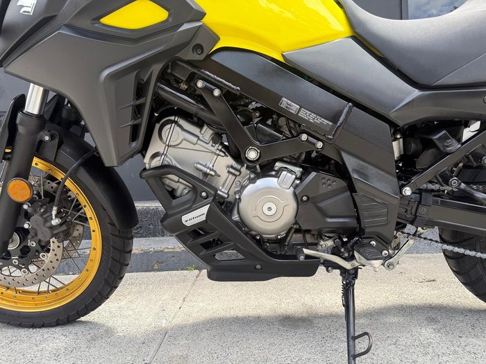 2017 Suzuki V-Strom 650XT (DL650XA) V-Strom Black