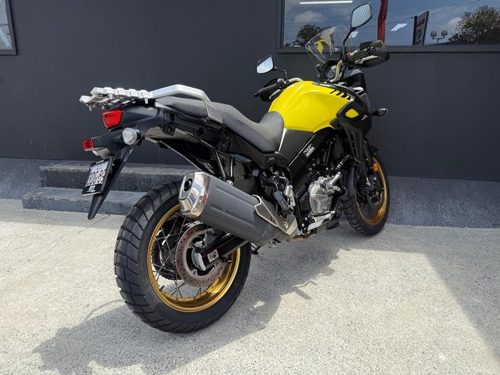 2017 Suzuki V-Strom 650XT (DL650XA) V-Strom Black