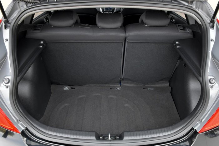 2016 Hyundai Accent Active