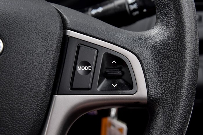 2016 Hyundai Accent Active