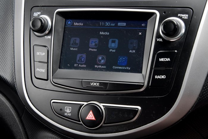 2016 Hyundai Accent Active