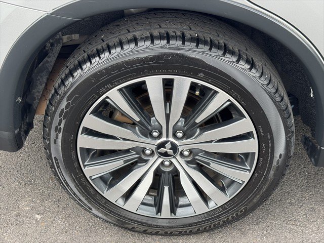 2018 Mitsubishi Outlander ES