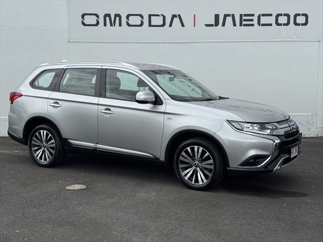 2018 Mitsubishi Outlander ES