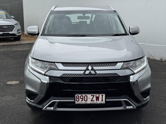 2018 Mitsubishi Outlander ES