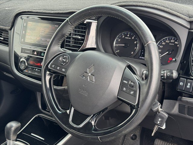 2018 Mitsubishi Outlander ES