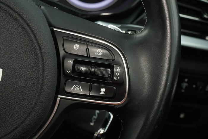 2021 Kia Niro Hybrid Sport