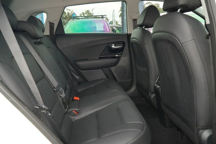 2021 Kia Niro Hybrid Sport